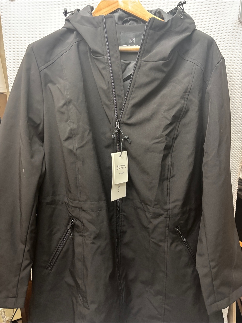 New women’s Royal Matrix hooded, soft shell jacket